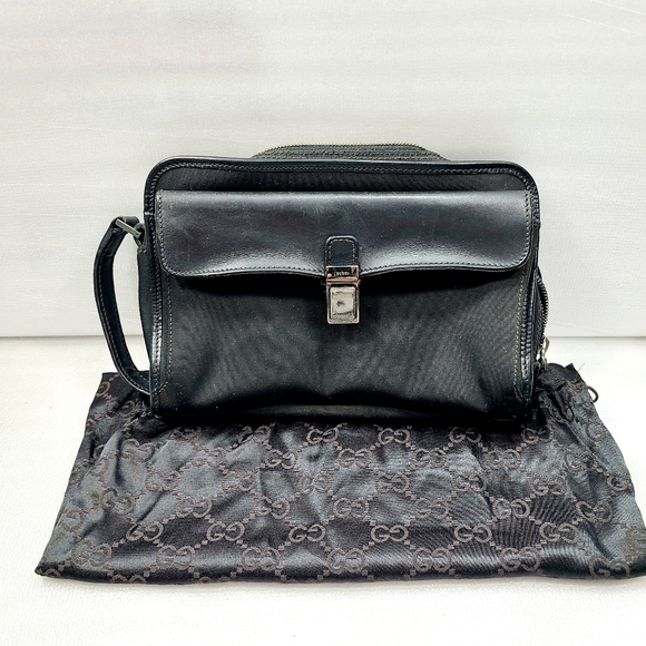 Gucci GG Canvas Clutch Bag - Picture 1 of 7